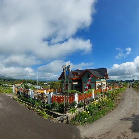Kopa Hilltop - Family Guest Home Ruteng Exteriör bild
